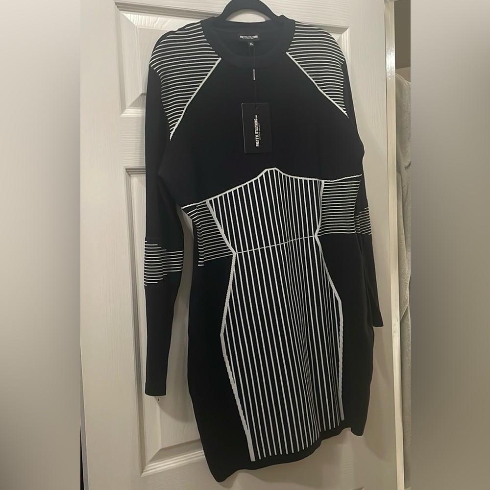 XL bodycon long sleeve dress
